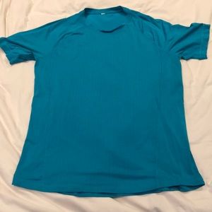 Lululemon teal workout shirt size large